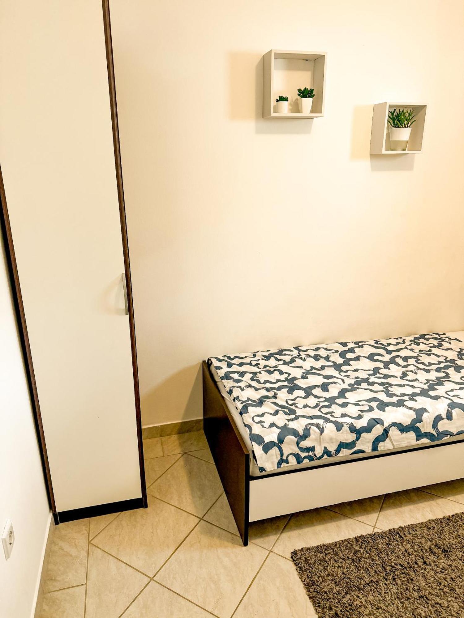 Apartmani Cvangic Vir Esterno foto