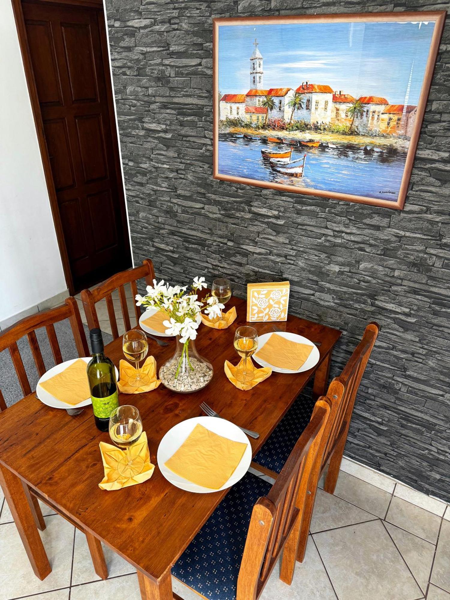 Apartmani Cvangic Vir Esterno foto